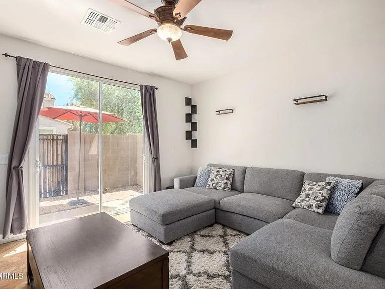 10056 E Isleta Ave — Photo 12