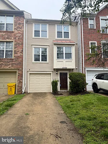 2202 Commissary Cir #208 Photo 1