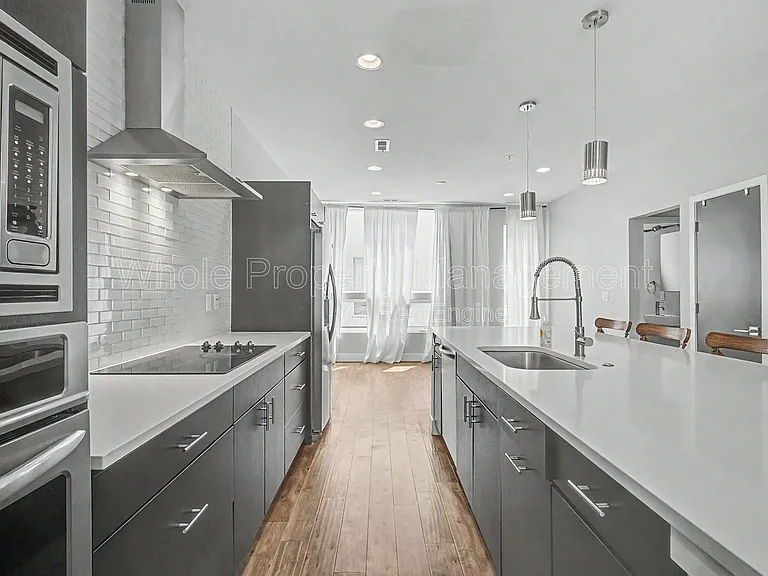 5737 W 17th Ave — Photo 12