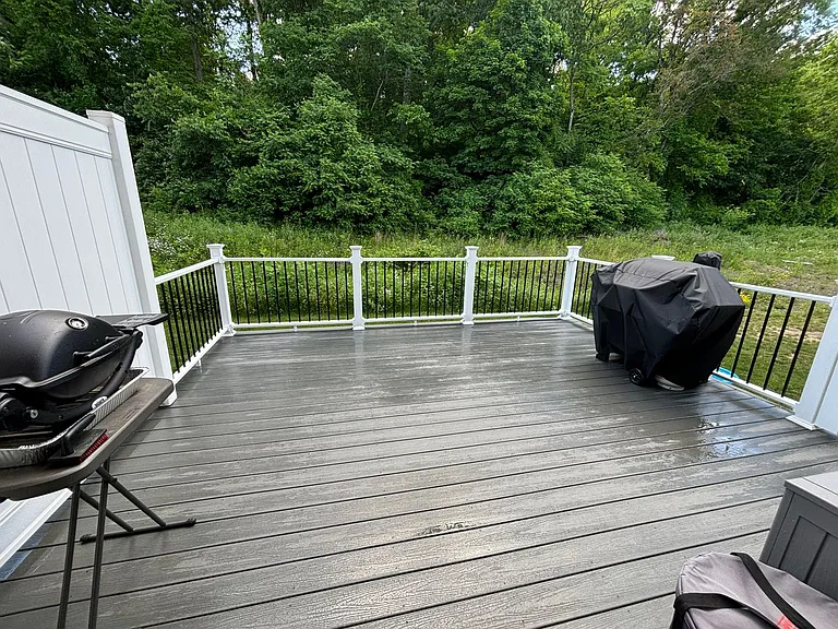 2400 Canterbury Dr — Photo 21