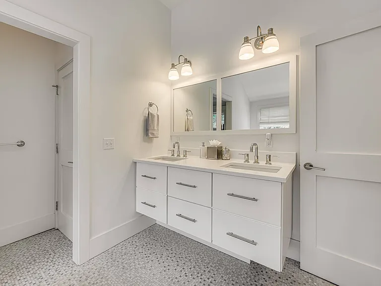 127 Narrow Ln — Photo 22