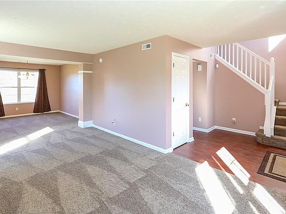 5th image of 7132 Allegan Dr
