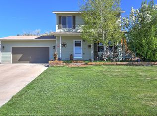 952 W 26th St, Rifle, CO 81650