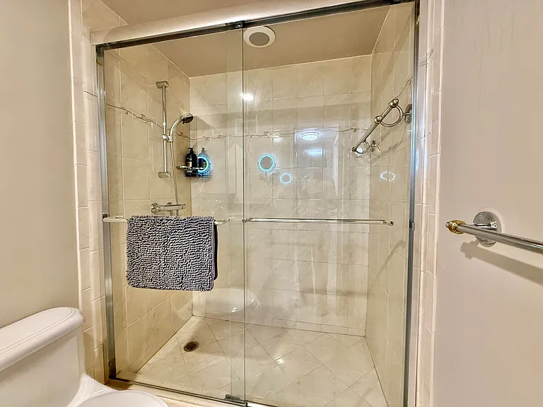 4250 Galt Ocean Dr #14T — Photo 47