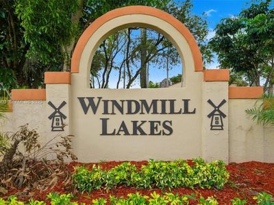 8630 SW 3rd St APT 203, Hollywood, FL, 33025