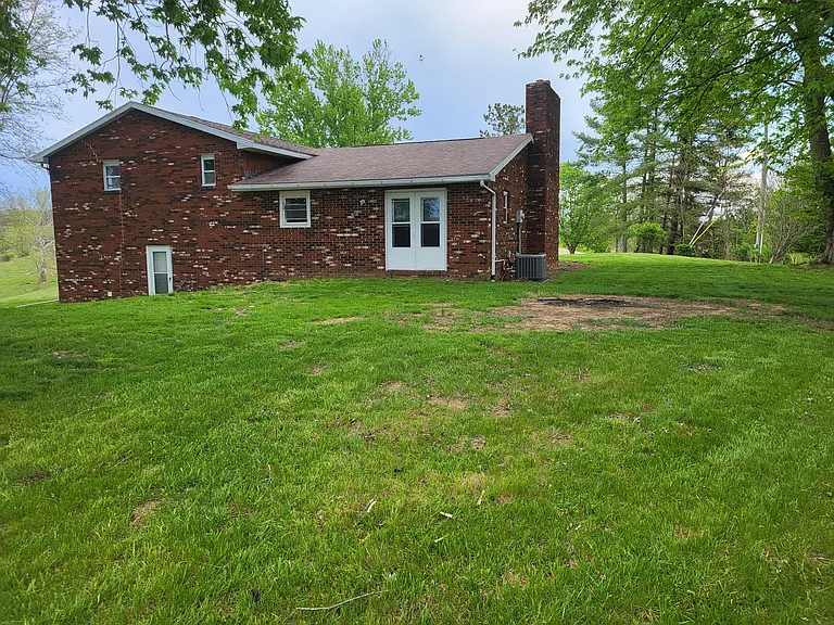 8627 N State Route 376 NW — Photo 3