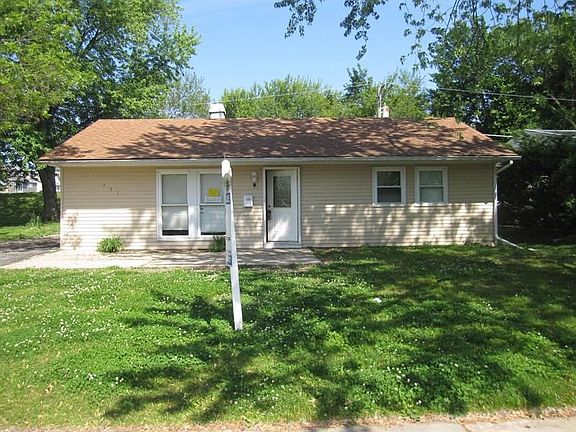 2nd image of 117 Birch St