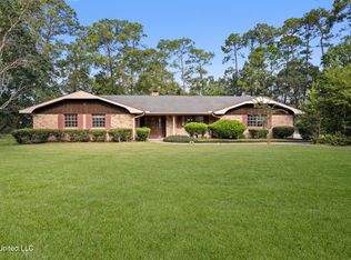 6309 Prado Rd, Ocean Springs, MS 39564