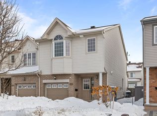 213 Opus St, Ottawa, ON K2S0J2