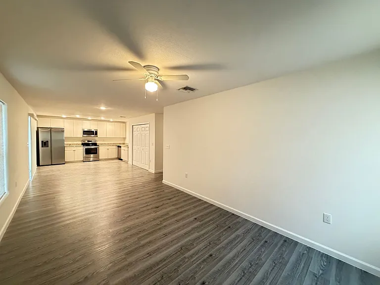 15137 SW 61st Court Rd — Photo 4