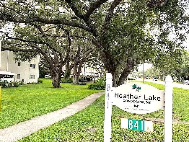 2 bed, 2.0 bath, 934 sqft, $1,900 — Photo 1