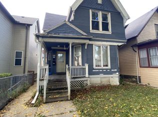 207 N 36th St #A, Milwaukee, WI 53208