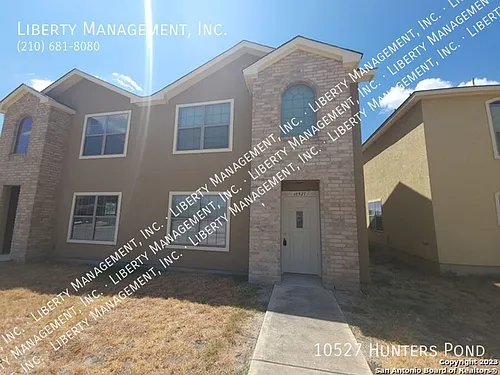 10527 Hunters Pond Photo 1