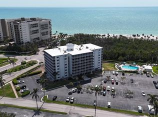 1 Bluebill AVE #401, NAPLES, FL 34108