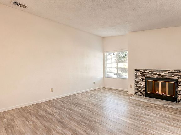 4th image of 2260 Freya Dr