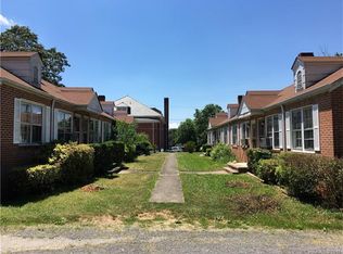 1024 11th St NE, Hickory, NC 28601