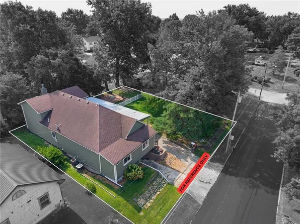 206 Ridgeway St, Trenton, MO 64683