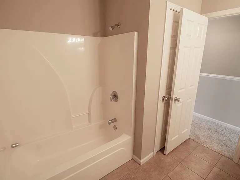4014 Snowy Owl Dr — Photo 28