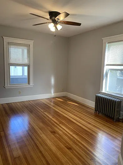 2 bed, 1.0 bath, 1300 sqft, $2,650 — Photo 2