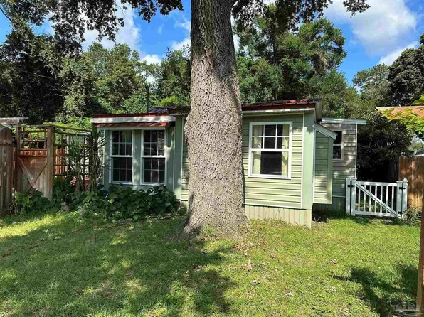 1213 A Lownde Ave, Perdido Key, FL 32507
