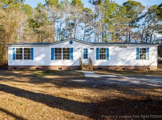 453 Deer Stand Dr, Lumberton, NC 28358