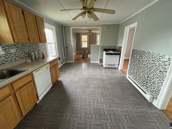 335 4th Ave #2
