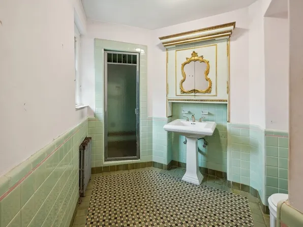 29-37 168th Street image 21 of 23