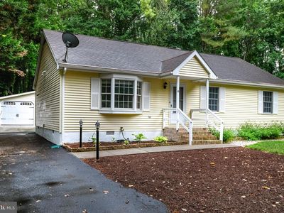 6 Cresthaven Dr, Berlin, MD, 21811