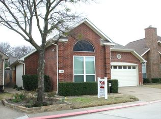 346 Arbor Ct, Euless, TX 76039