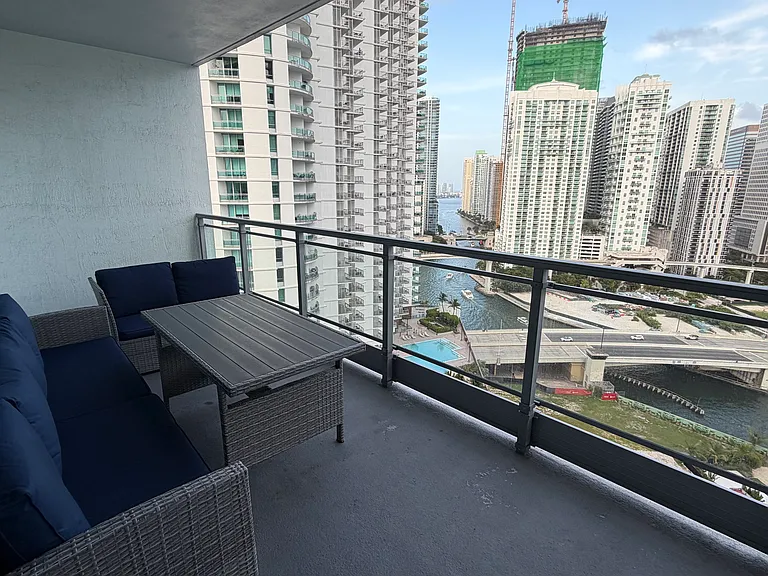 90 SW 3rd St #2302 — Photo 3