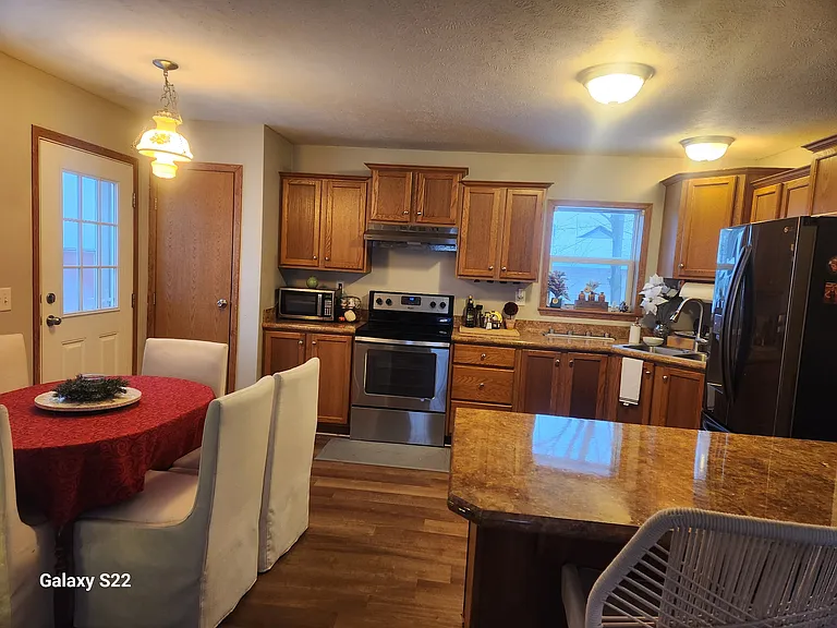 5194 S Union St — Photo 11