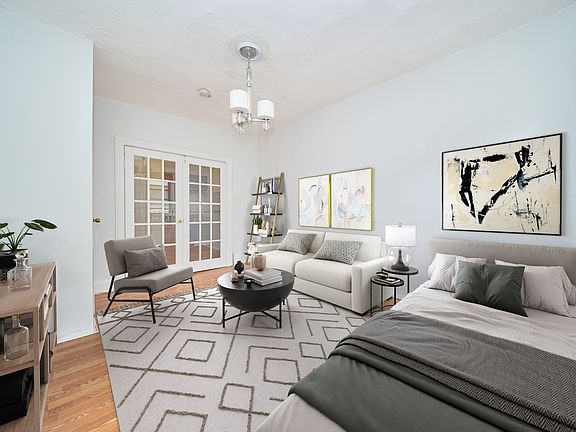2nd image of 223 E 58th St APT 4B