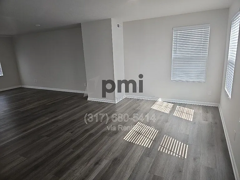 1854 Cascades Dr — Photo 47