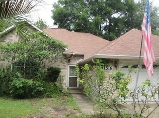 1516 Muirfield Rd, Cantonment, FL 32533