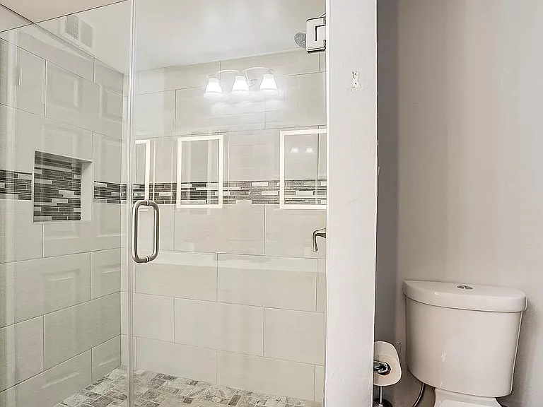 4024 N Parkway Ave — Photo 10