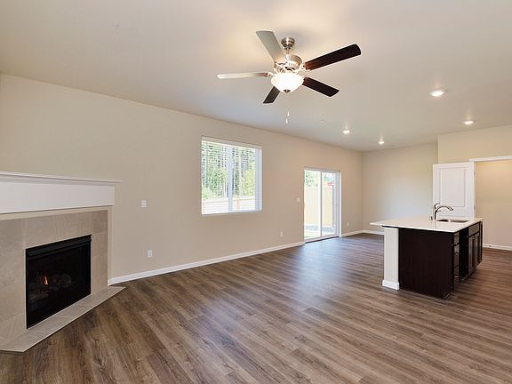 The Hawthorn with CompleteHome Plus by LGI Homes