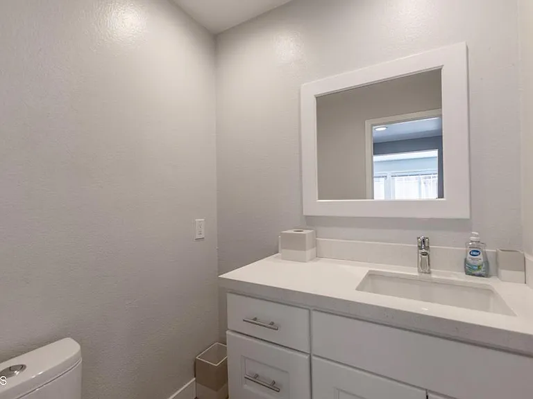 738 Galaxy Heights Dr — Photo 10