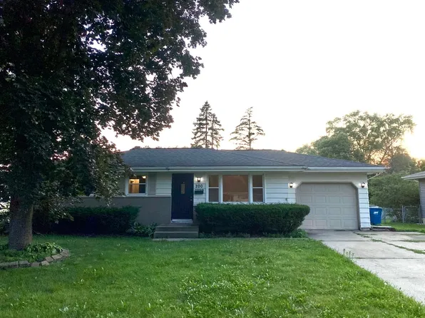 200 Patrick Dr, South Elgin, IL 60177