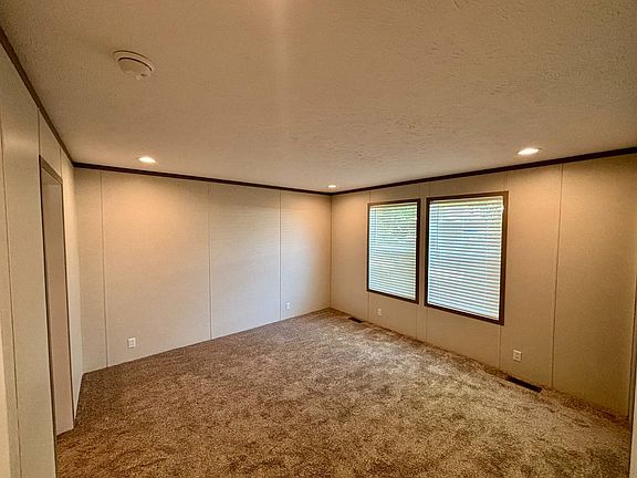 4th image of 4254 Dolan Dr #81