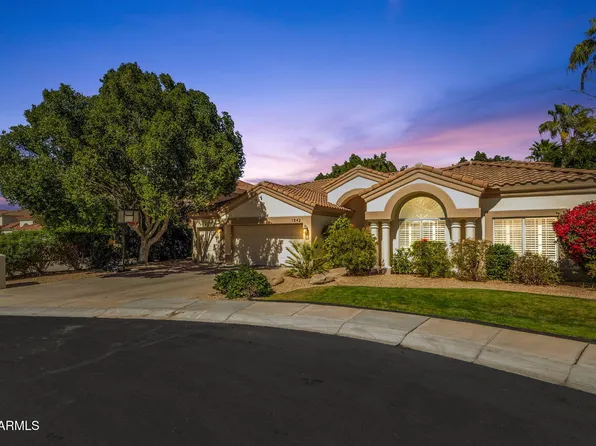 1542 E CATAMARAN Drive, Gilbert, AZ 85234