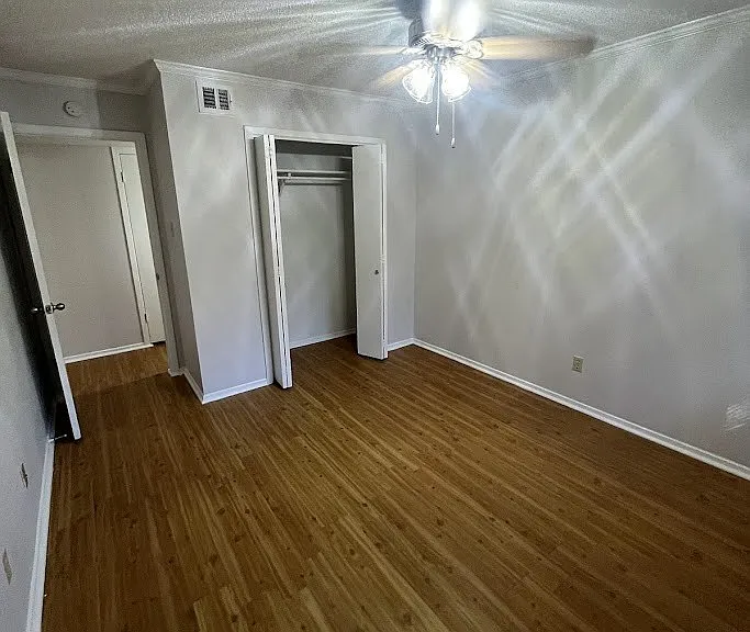 Juniper Springs Apartments — Photo 155