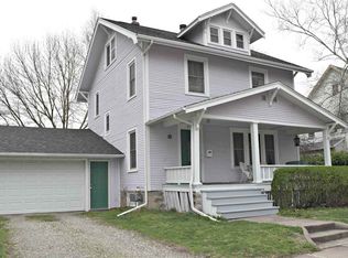 409 S 4th Ave, Washington, IA 52353