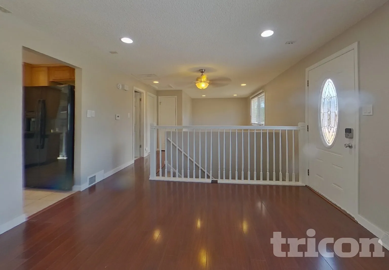 564 Mars Court Littleton CO — Photo 2