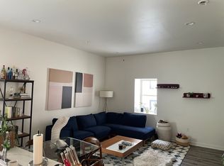980 N Marshall St #2, Philadelphia, PA 19123