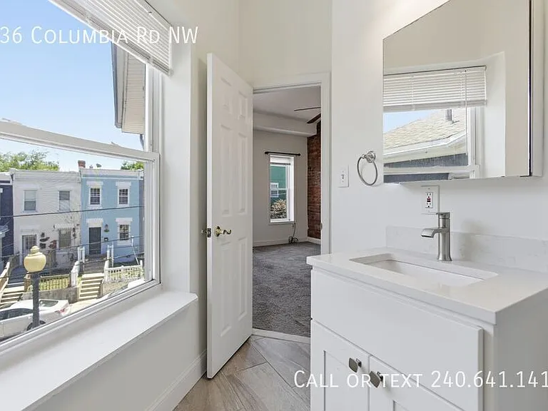 636 Columbia Rd NW — Photo 28
