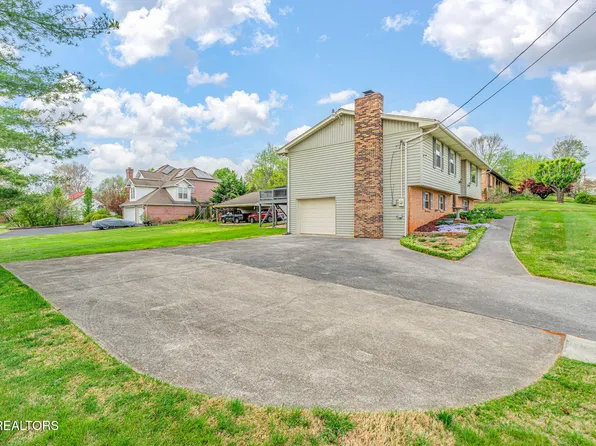 7301 Oxmoor Rd, Knoxville, TN 37931