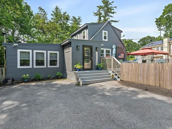 7 Essex Rd, Marshfield, MA 02050