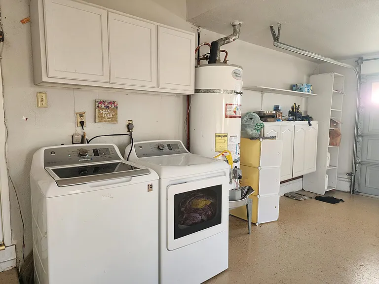 5522 Tyler Ct — Photo 16