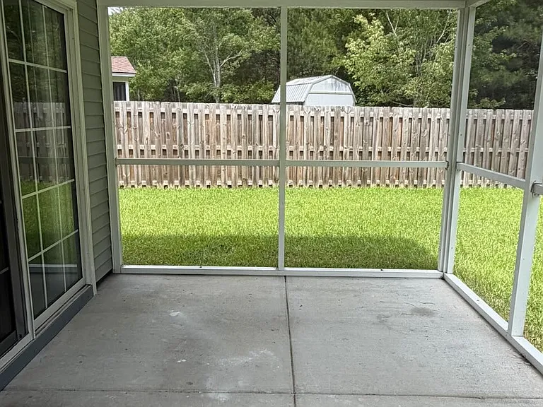 70 Hamilton Grove Dr — Photo 22