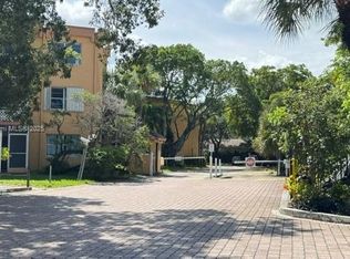 4394 NW 9th Ave #20-1B, Pompano Beach, FL 33064